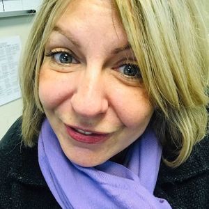 Meet your Posher, Eva